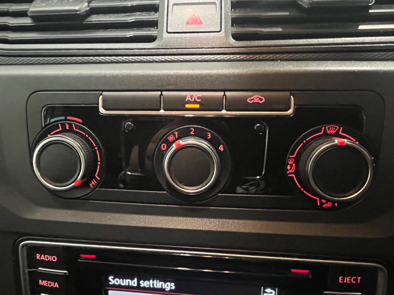 Used Volkswagen Caddy Maxi 2017 for sale - 77441237: Photo 34