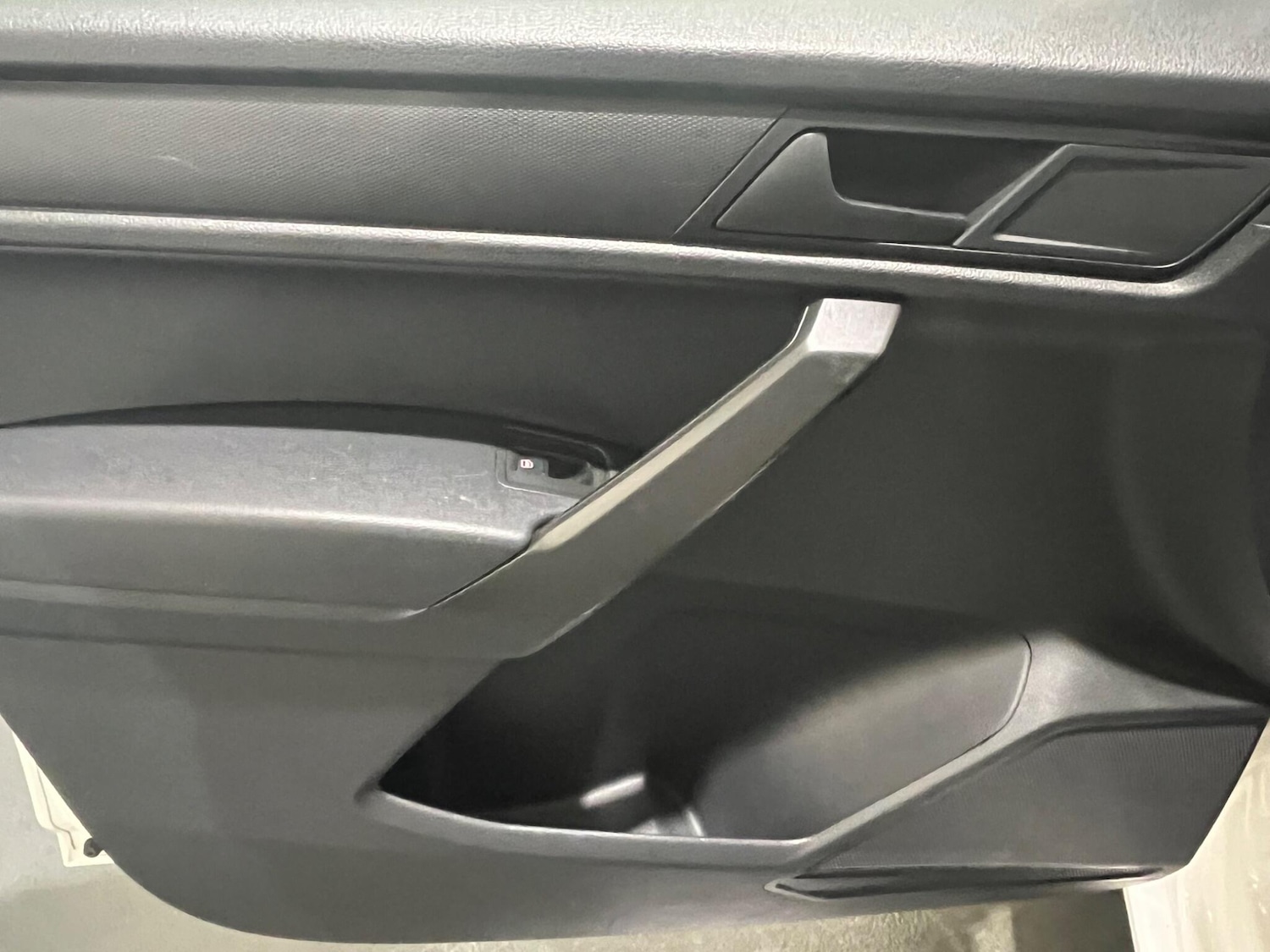 Used Volkswagen Caddy Maxi 2017 for sale - 77441237: Photo 45