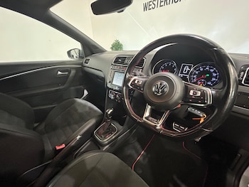 Used Volkswagen Polo 2016 for sale - 75757563: Photo