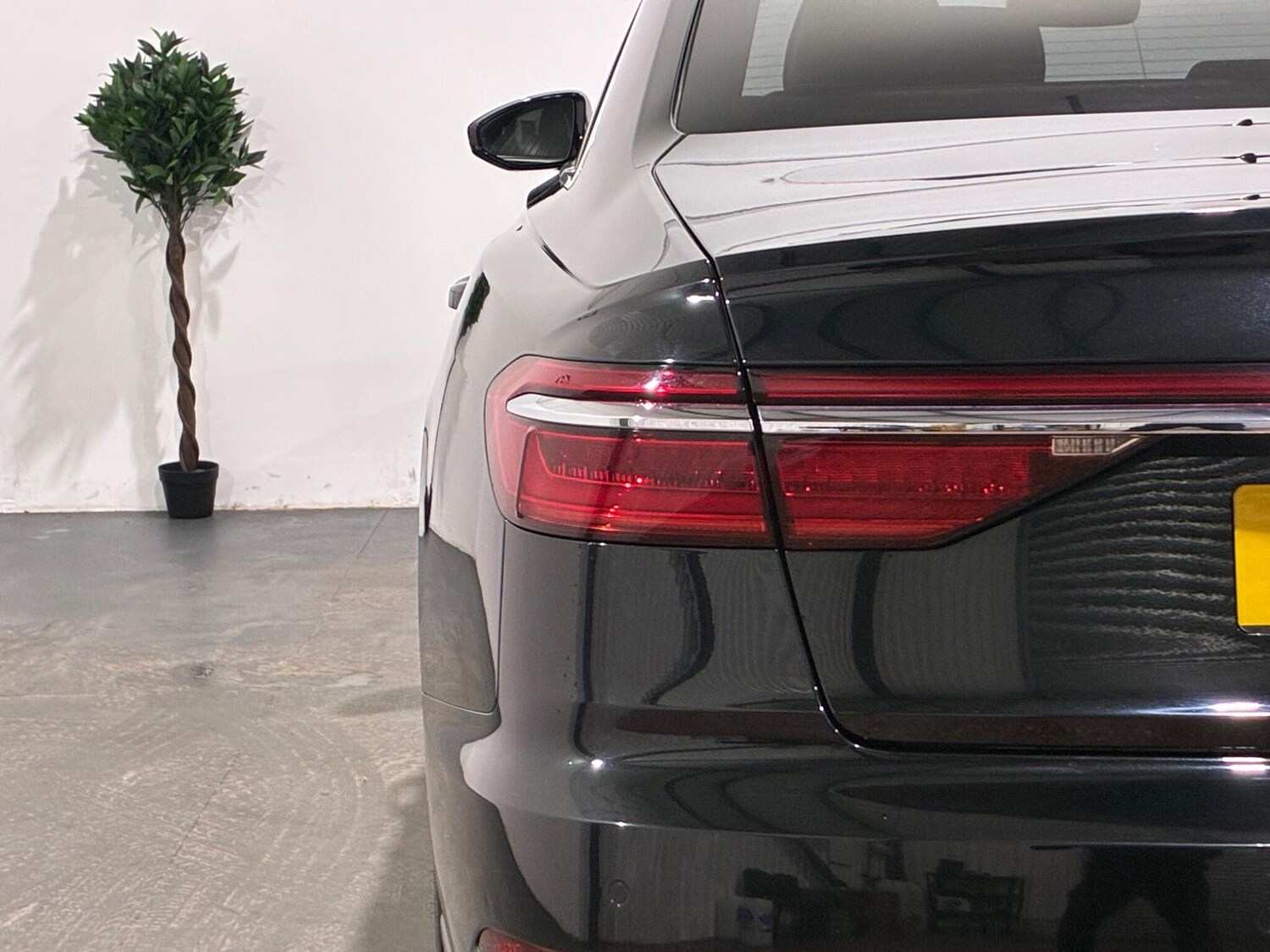 Used Audi A8 2020 for sale - 77509987: Photo 57