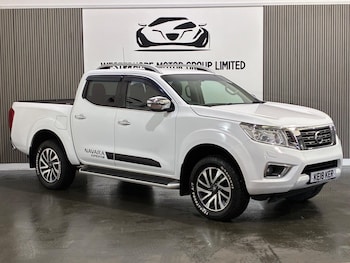 Used Nissan Navara 2018 for sale - 79464080: Photo
