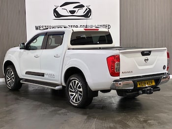 Used Nissan Navara 2018 for sale - 79464080: Photo
