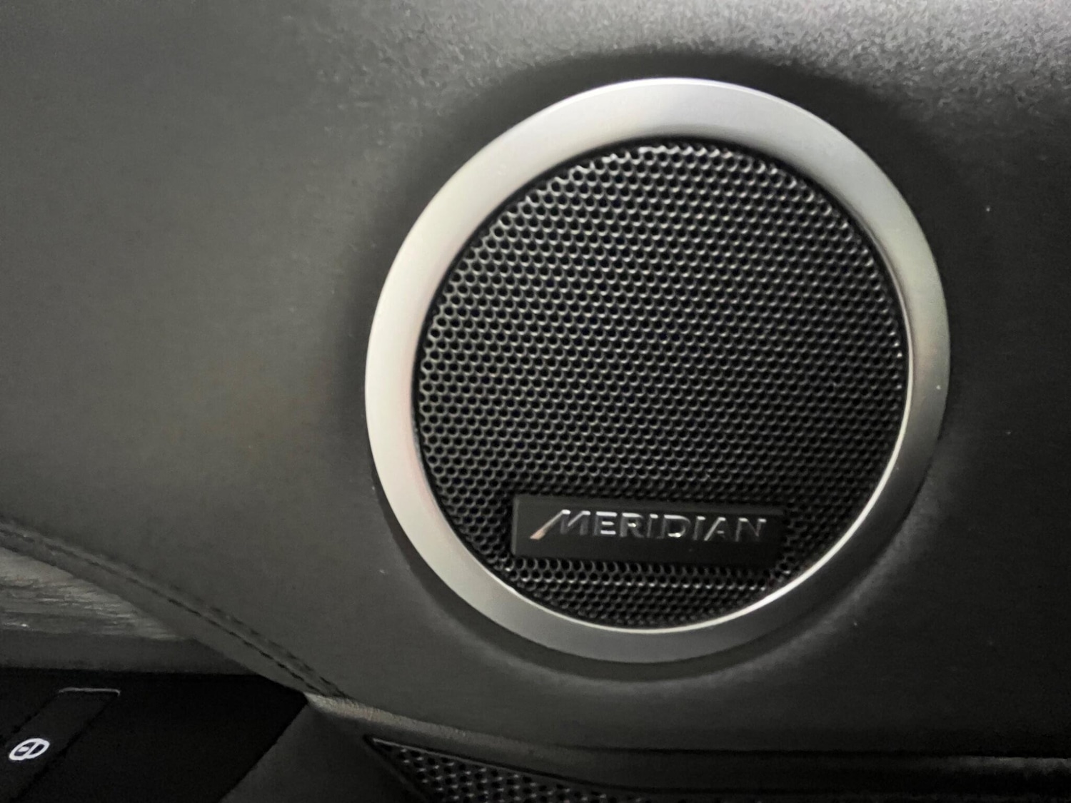 Used Land Rover Discovery 2018 for sale - 76657926: Photo 38