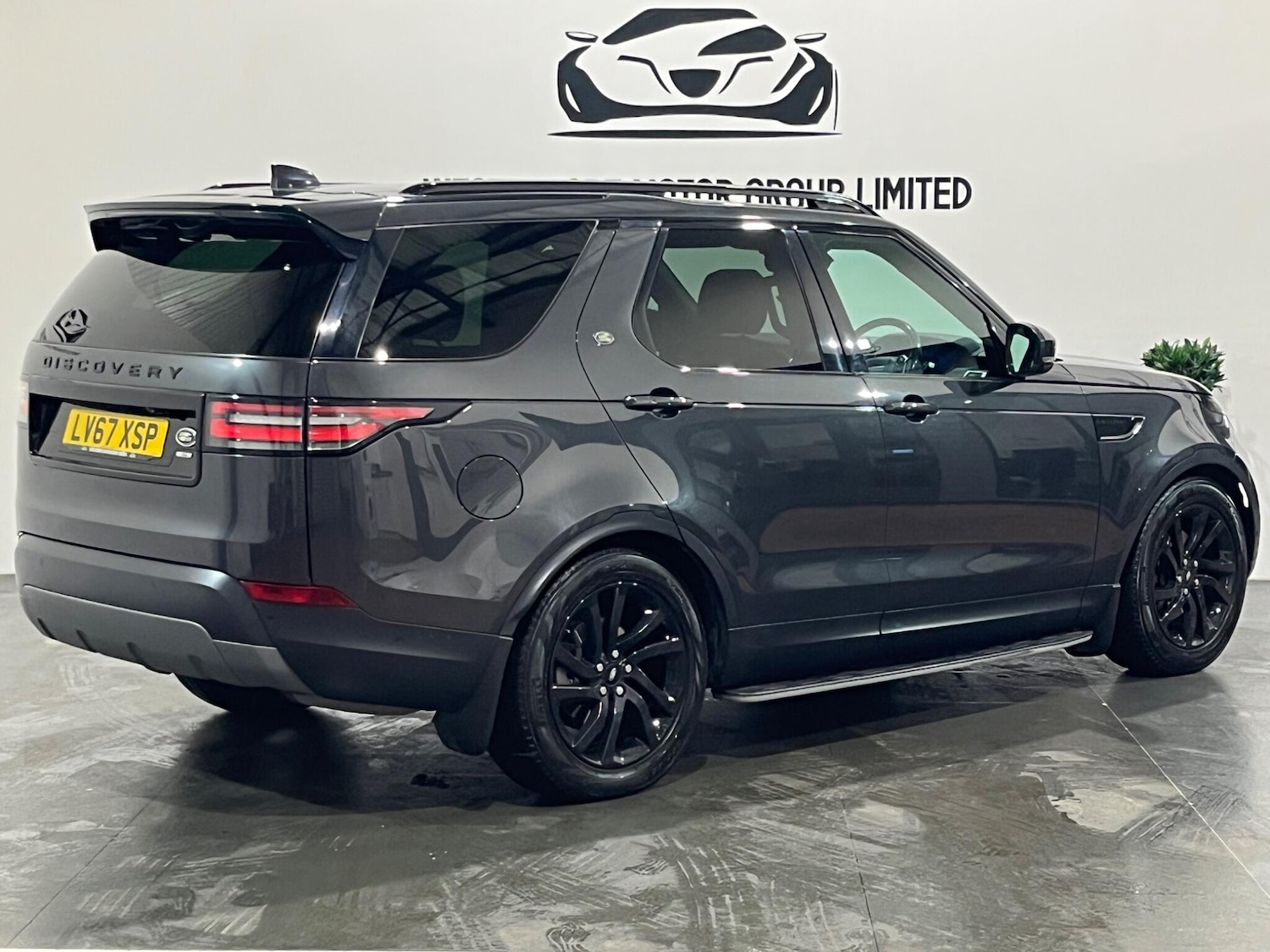Used Land Rover Discovery 2018 for sale - 76657926: Photo 4