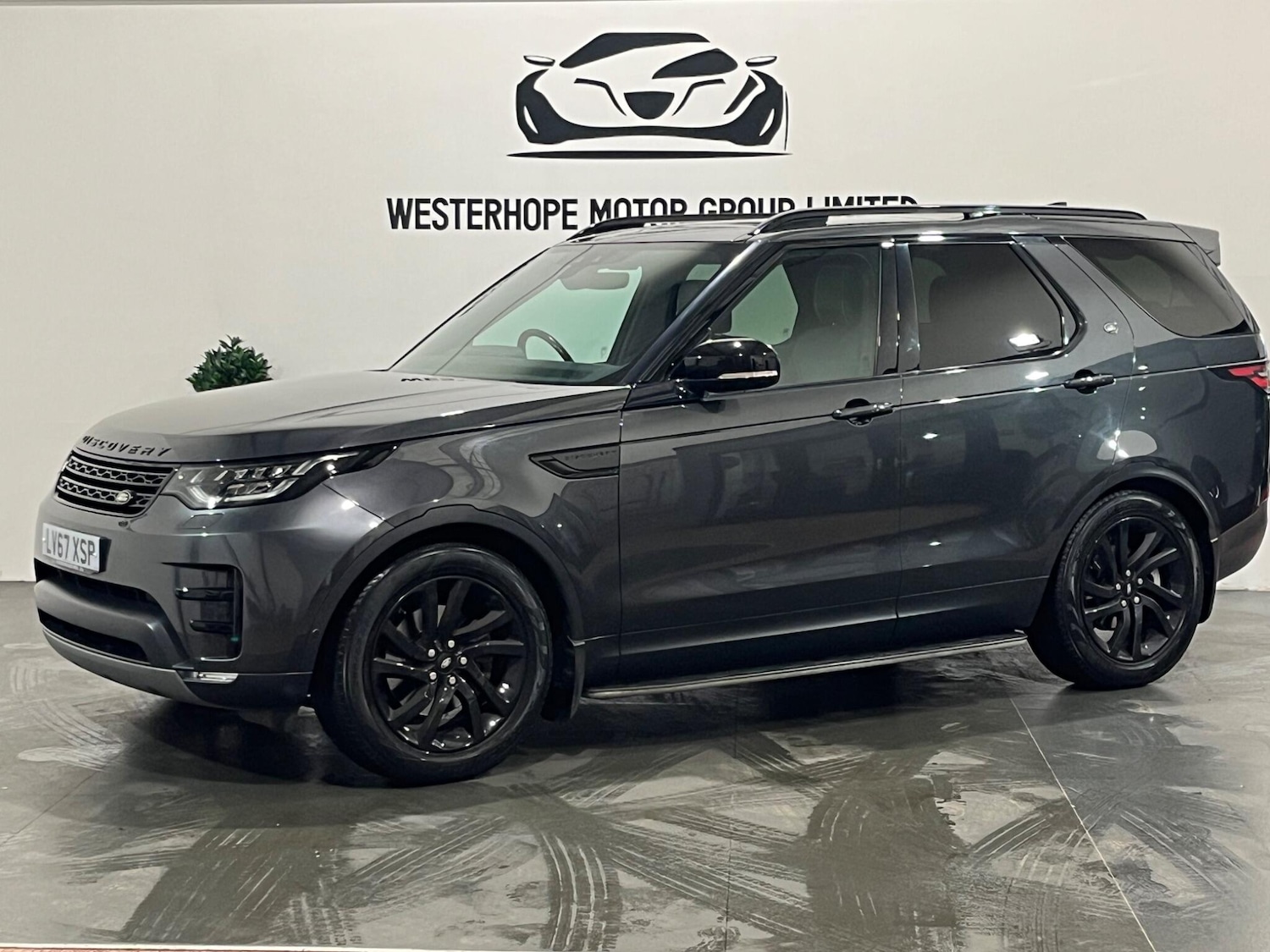 Used Land Rover Discovery 2018 for sale - 76657926: Photo 8
