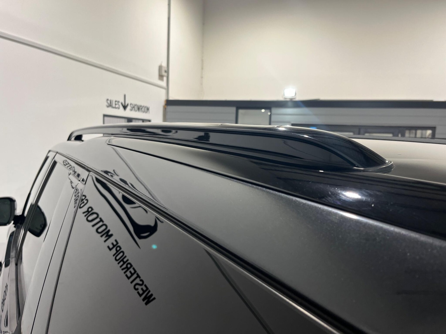 Used Land Rover Discovery 2018 for sale - 76657926: Photo 80