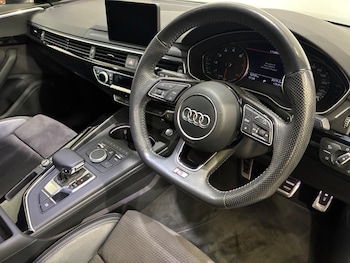 Used Audi A4 2018 for sale - 79075957: Photo