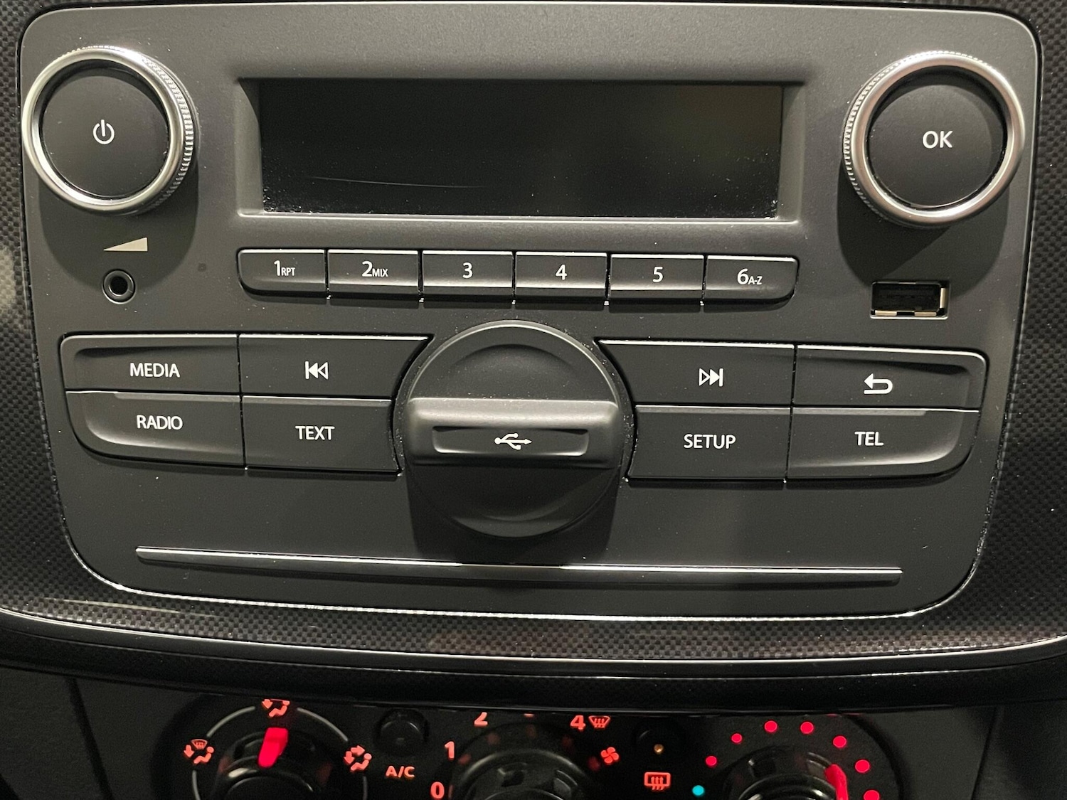 Used Dacia Sandero 2020 for sale - 77724119: Photo 30