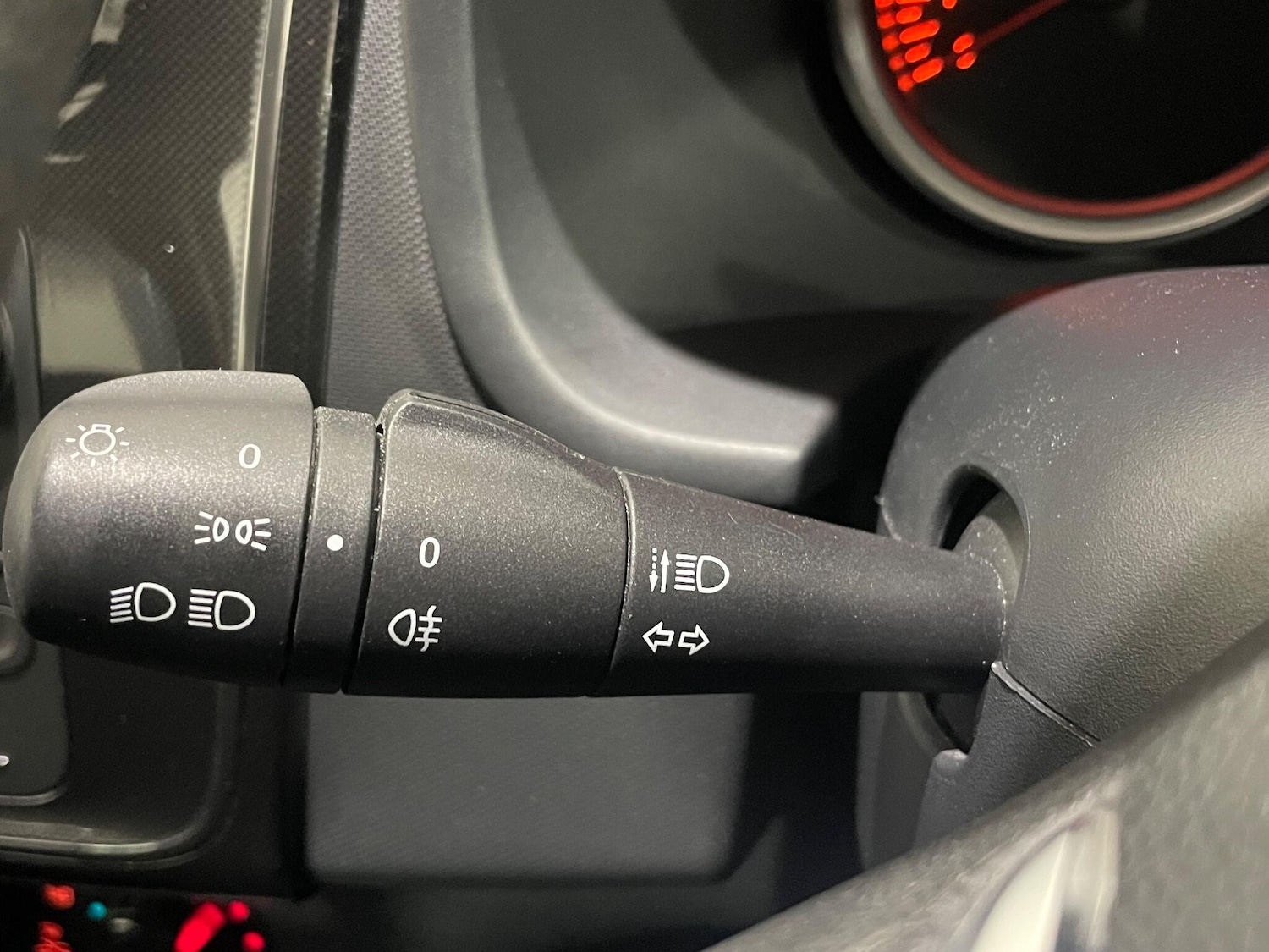 Used Dacia Sandero 2020 for sale - 77724119: Photo 34