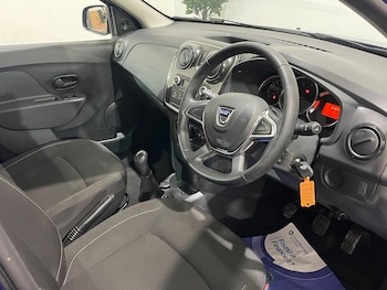 Used Dacia Sandero 2020 for sale - 77724119: Photo