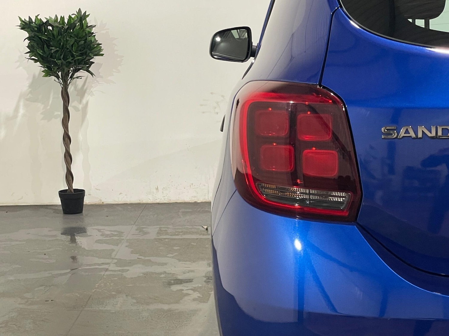 Used Dacia Sandero 2020 for sale - 77724119: Photo 44