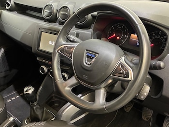 Used Dacia Duster 2018 for sale - 79158392: Photo