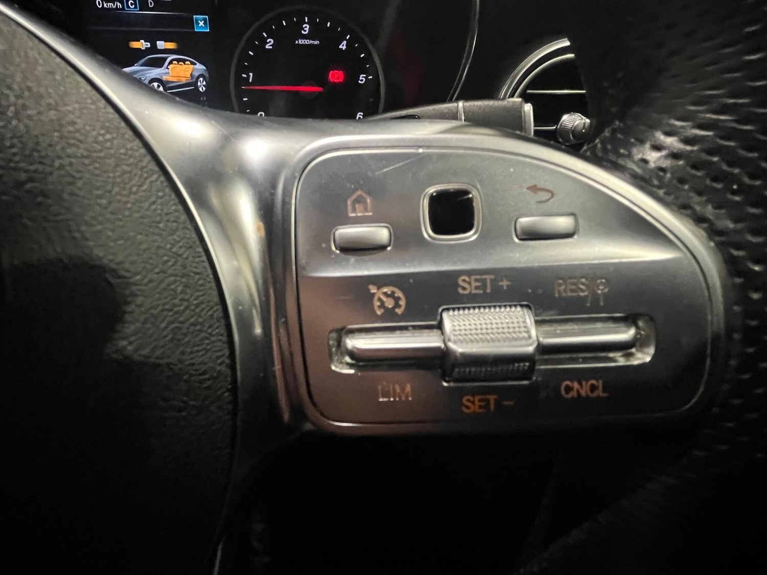 Used Mercedes-Benz GLC 2019 for sale - 76926641: Photo 23