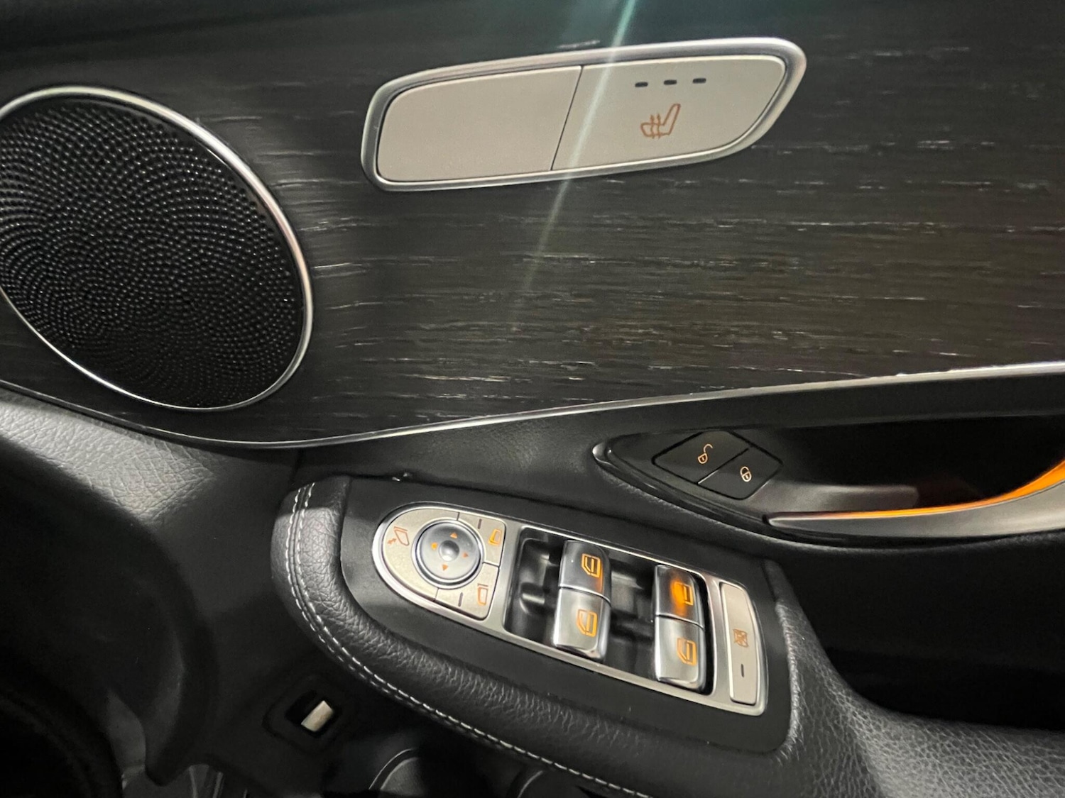 Used Mercedes-Benz GLC 2019 for sale - 76926641: Photo 26