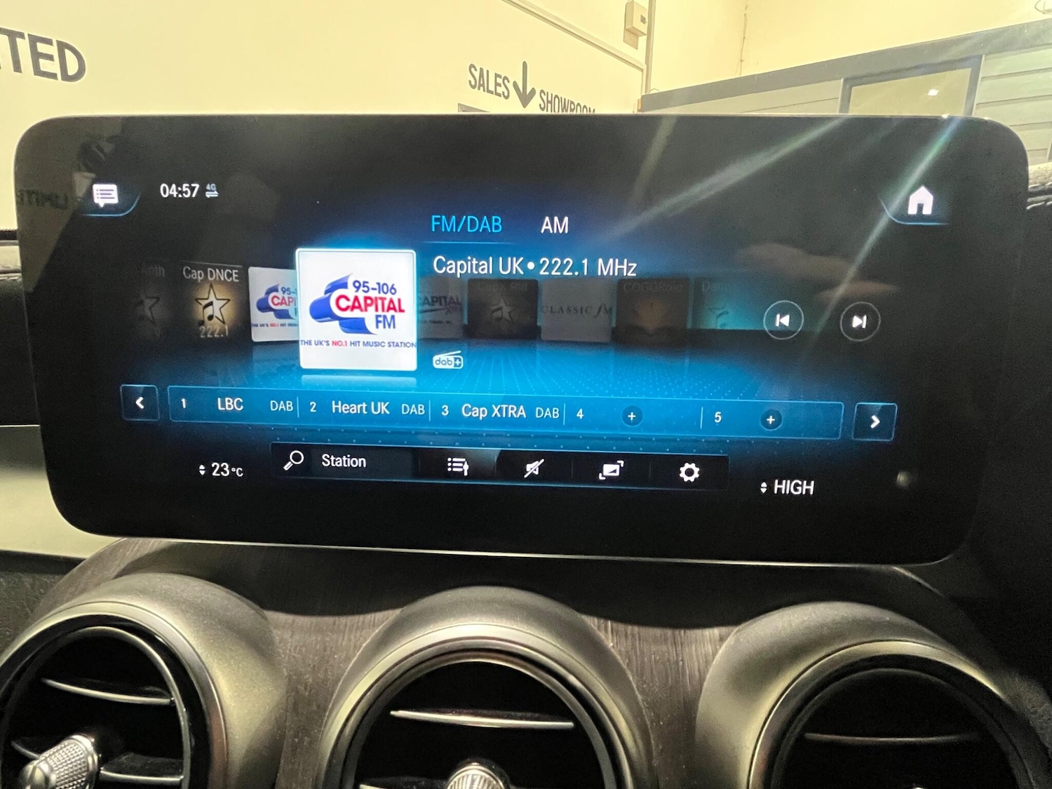 Used Mercedes-Benz GLC 2019 for sale - 76926641: Photo 39