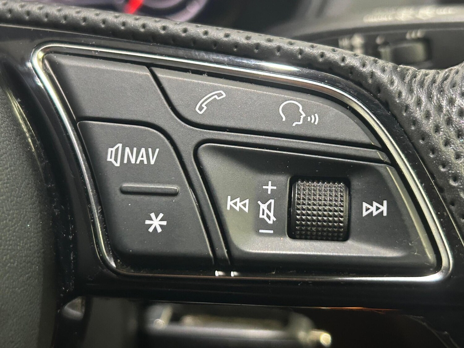 Used Audi Q2 2022 for sale - 76260564: Photo 33