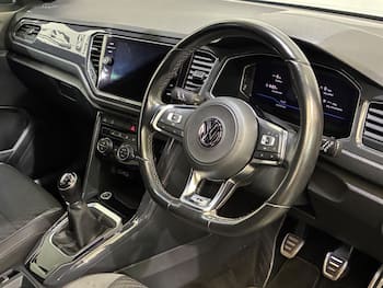 Used Volkswagen T-Roc 2019 for sale - 79847877: Photo