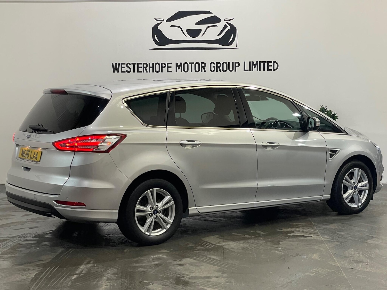 Used Ford S-Max 2016 for sale - 77769365: Photo 23