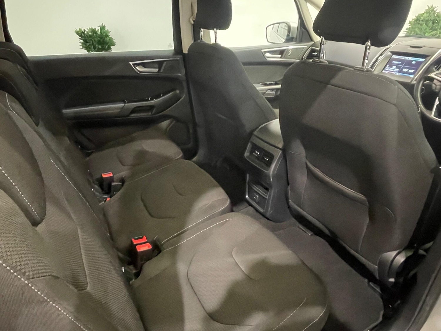 Used Ford S-Max 2016 for sale - 77769365: Photo 28