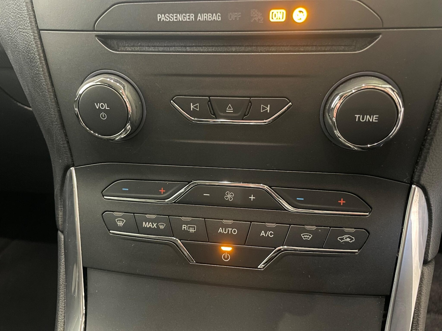 Used Ford S-Max 2016 for sale - 77769365: Photo 31