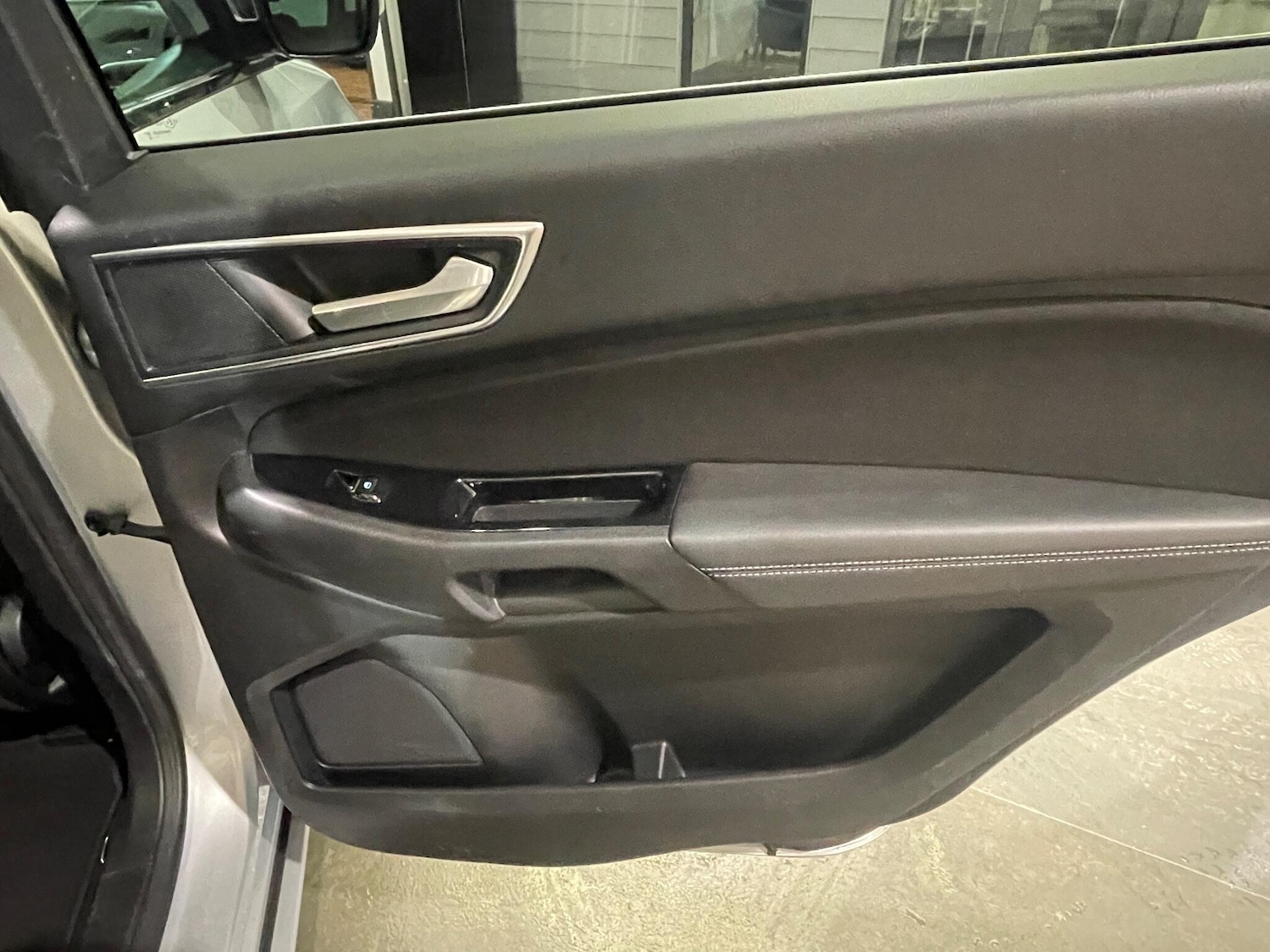 Used Ford S-Max 2016 for sale - 77769365: Photo 37