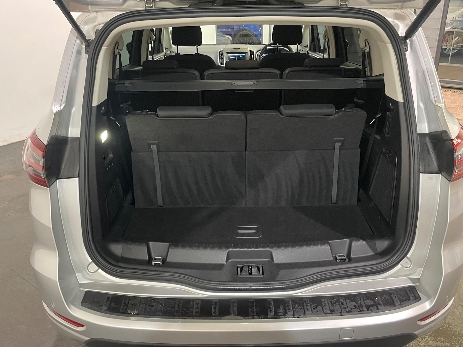 Used Ford S-Max 2016 for sale - 77769365: Photo 52