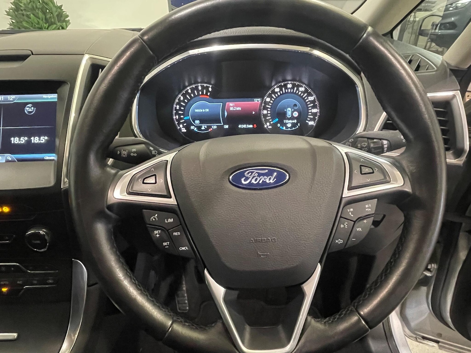 Used Ford S-Max 2016 for sale - 77769365: Photo 53