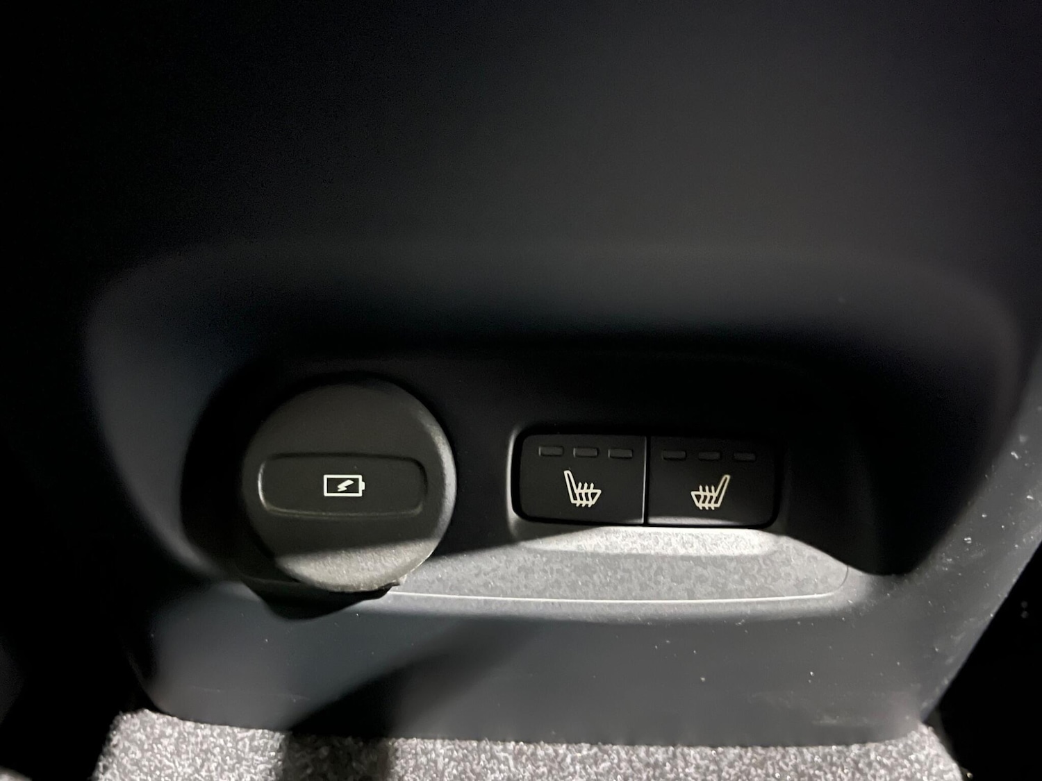 Used Volvo XC40 for sale - 78127678: Photo 29