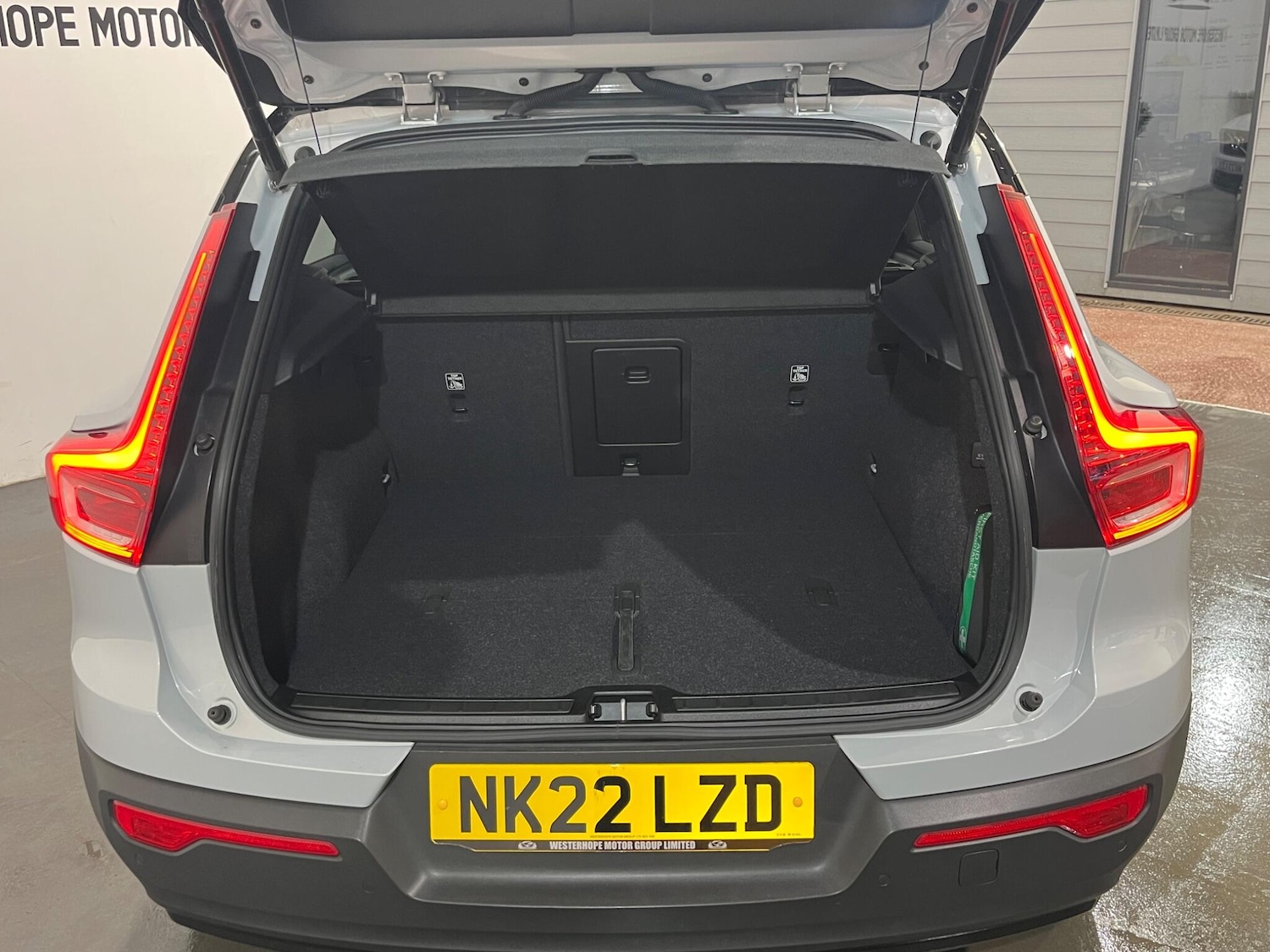 Used Volvo XC40 for sale - 78127678: Photo 50