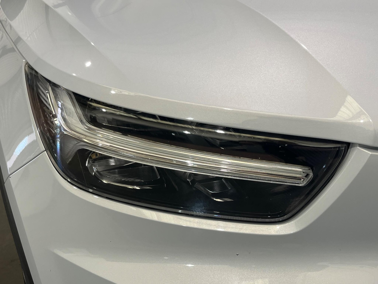 Used Volvo XC40 for sale - 78127678: Photo 58