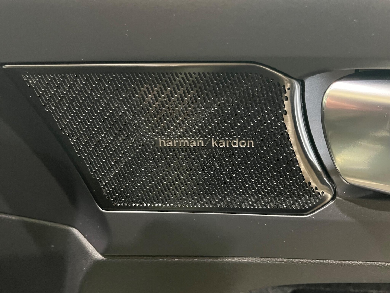 Used Volvo XC40 for sale - 78127678: Photo 67