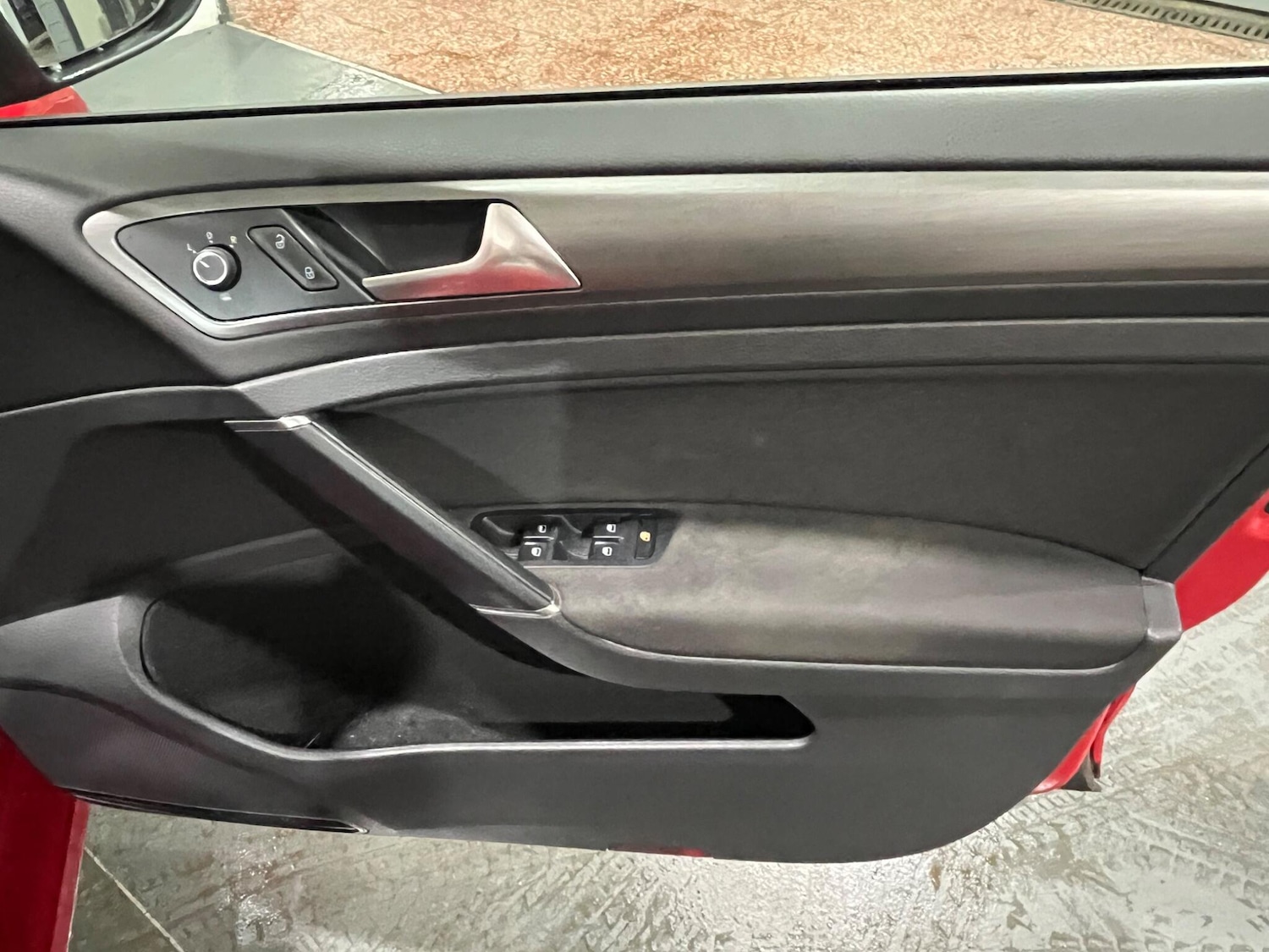 Used Volkswagen Golf 2013 for sale - 76512769: Photo 32