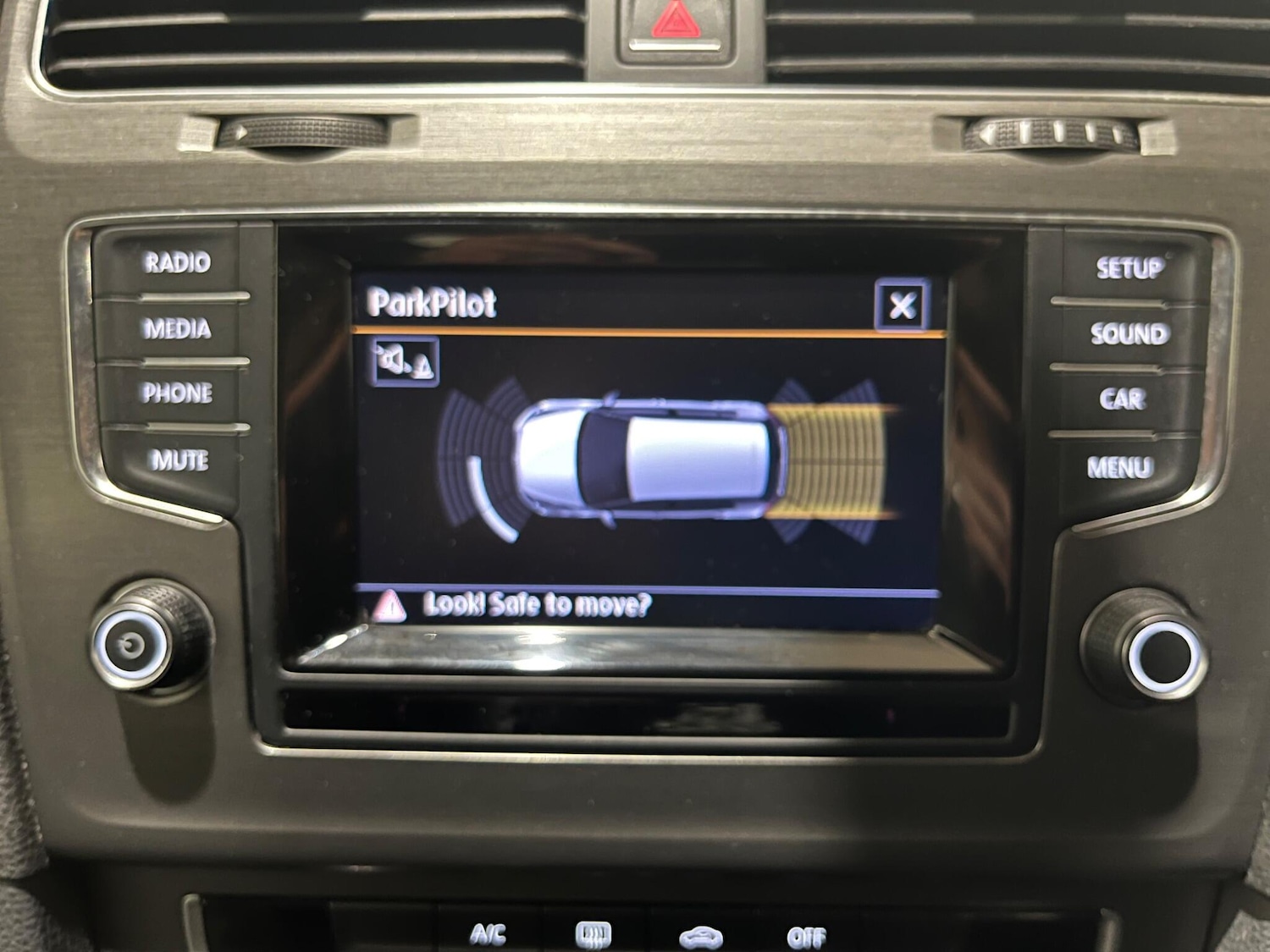 Used Volkswagen Golf 2013 for sale - 76512769: Photo 42