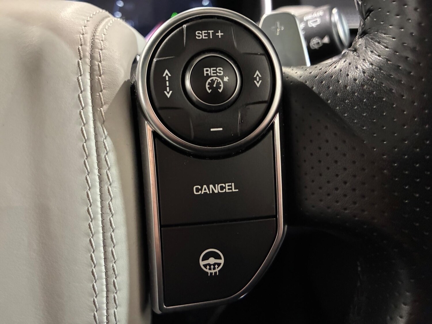 Used Land Rover Range Rover Sport 2016 for sale - 78007836: Photo 36