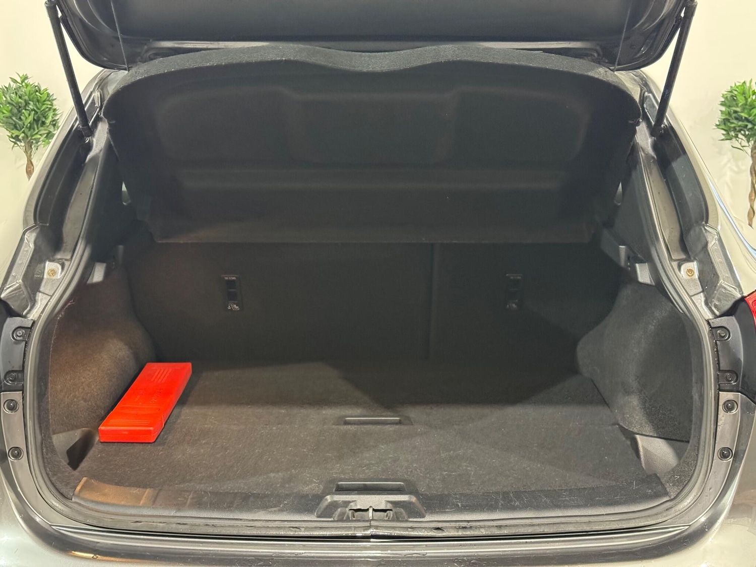 Used Nissan Qashqai 2015 for sale - 76562335: Photo 28