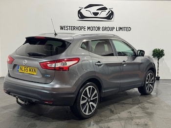 Used Nissan Qashqai 2015 for sale - 76562335: Photo