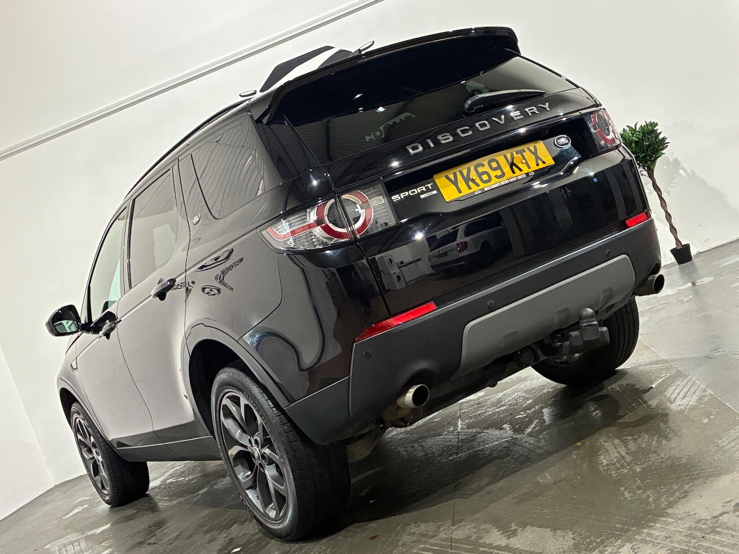 Used Land Rover Discovery Sport 2019 for sale - 76585091: Photo 20