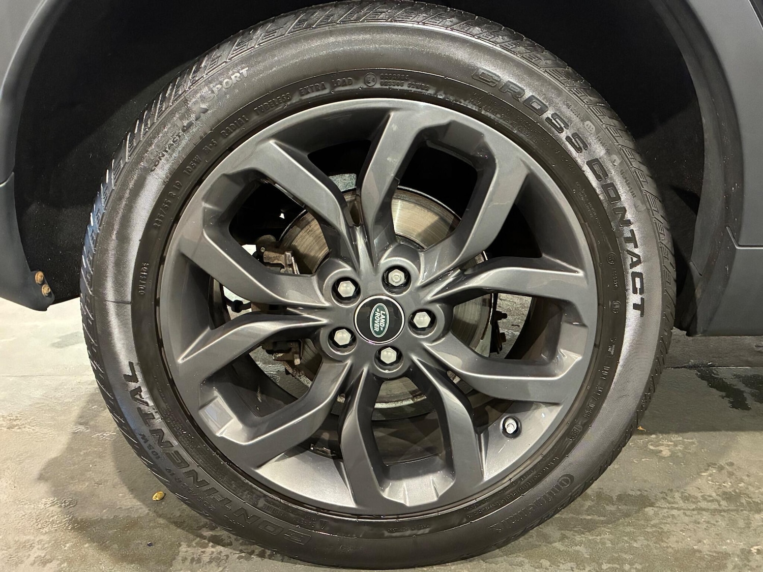 Used Land Rover Discovery Sport 2019 for sale - 76585091: Photo 42