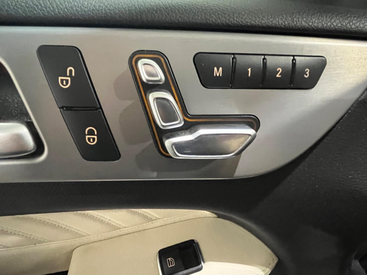 Used Mercedes-Benz GLE 2017 for sale - 76512164: Photo 37