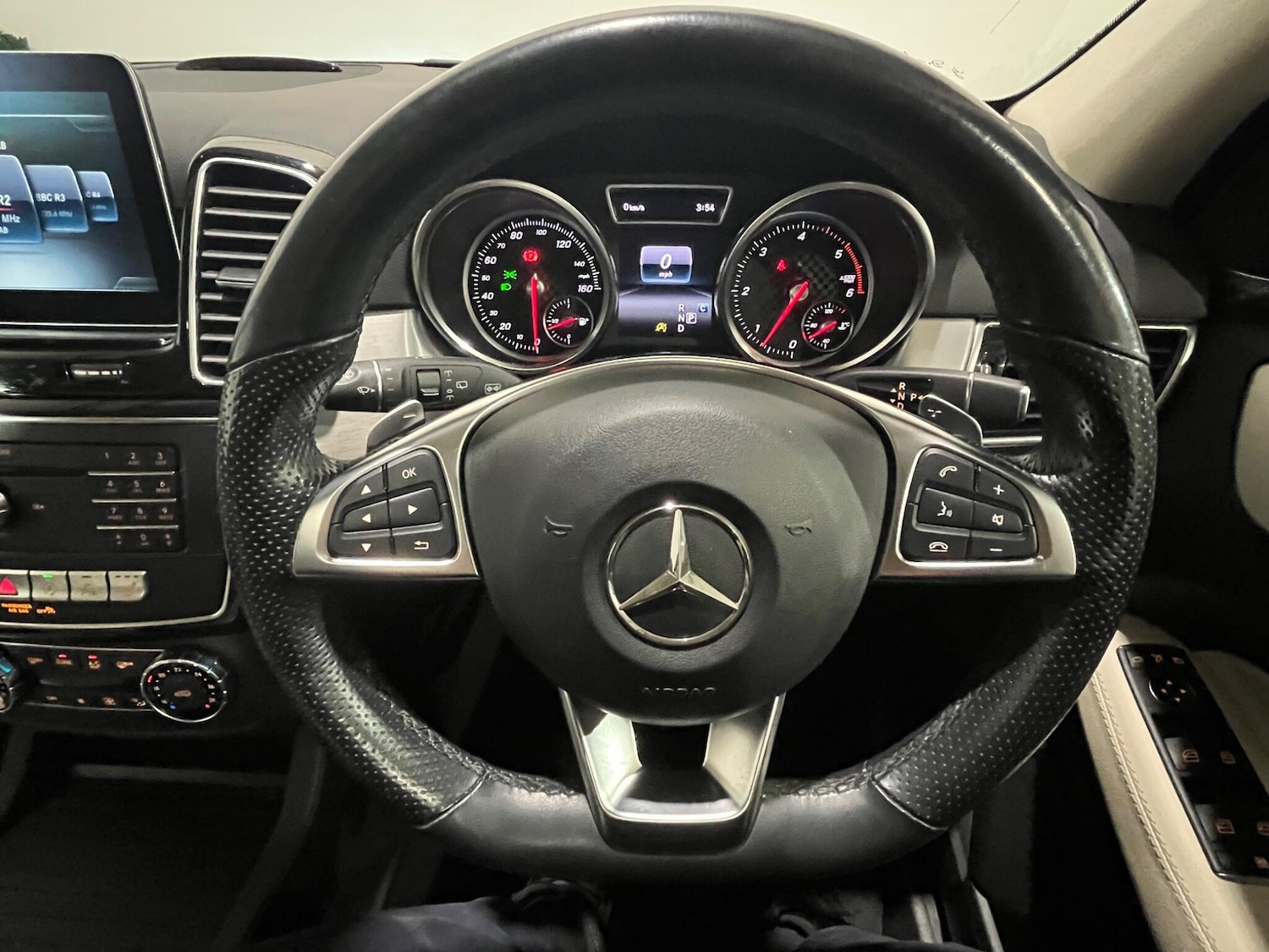 Used Mercedes-Benz GLE 2017 for sale - 76512164: Photo 61