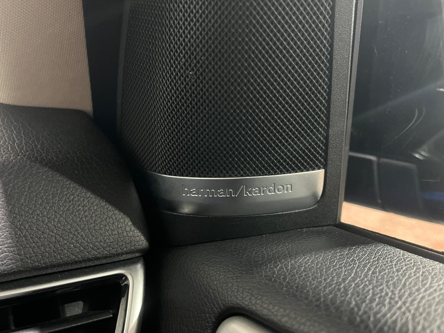 Used Mercedes-Benz GLE 2017 for sale - 76512164: Photo 75