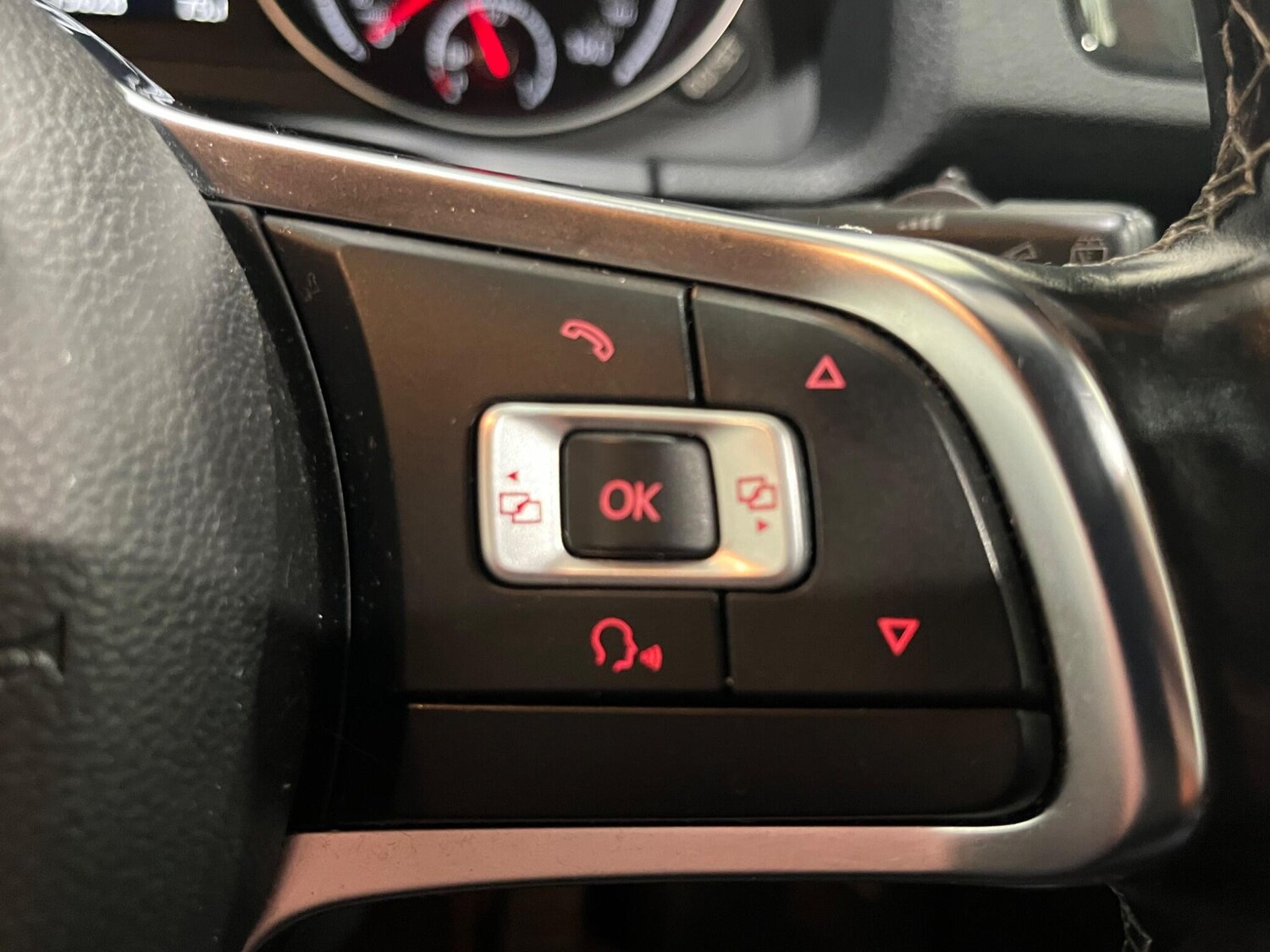 Used Volkswagen Scirocco 2014 for sale - 78019971: Photo 27