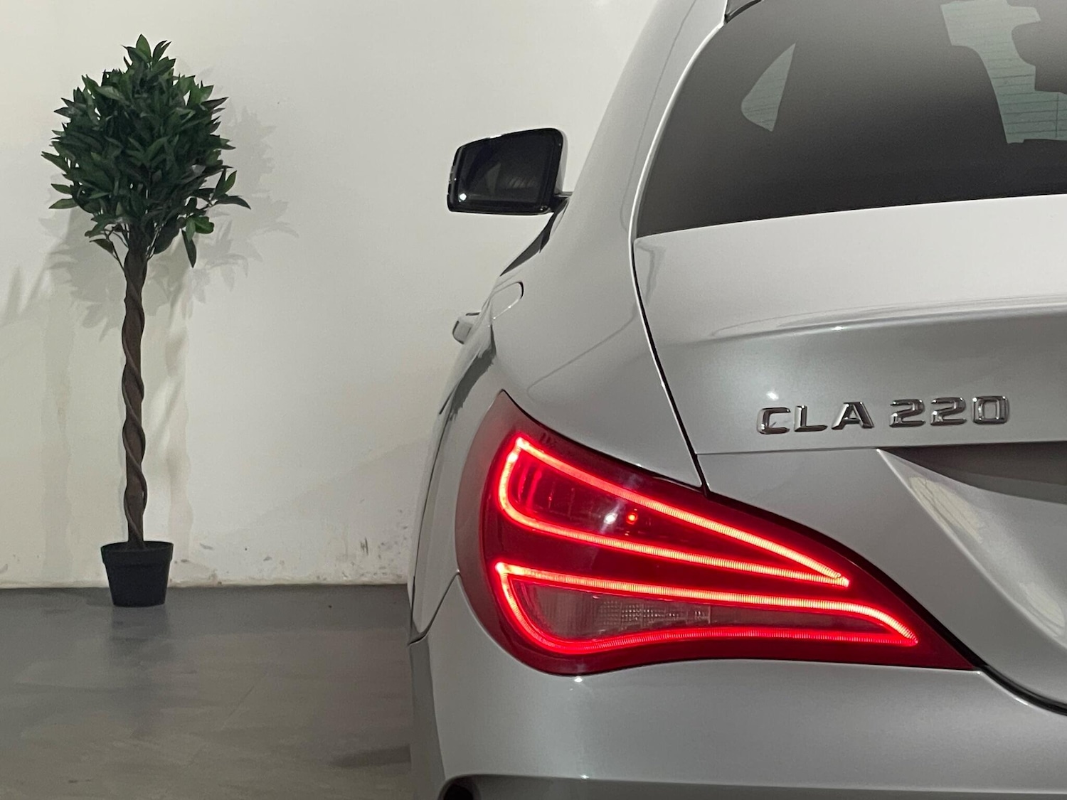 Used Mercedes-Benz CLA 2015 for sale - 77925780: Photo 47