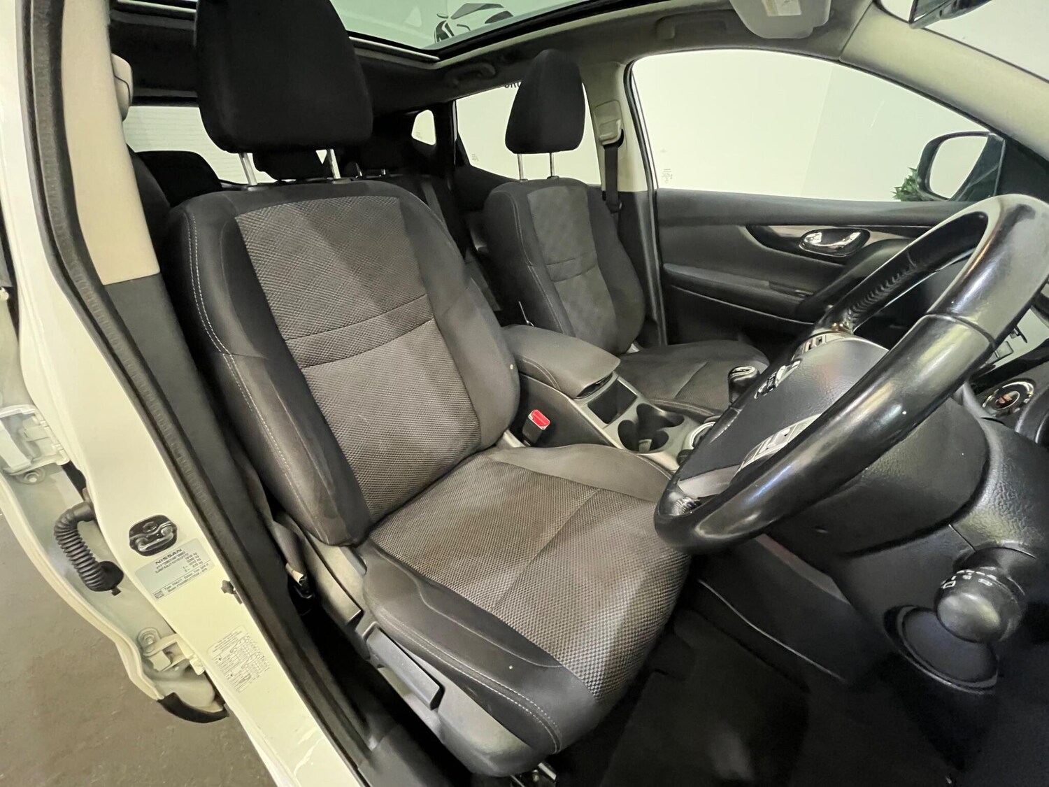 Used Nissan Qashqai for sale - 78127845: Photo 24