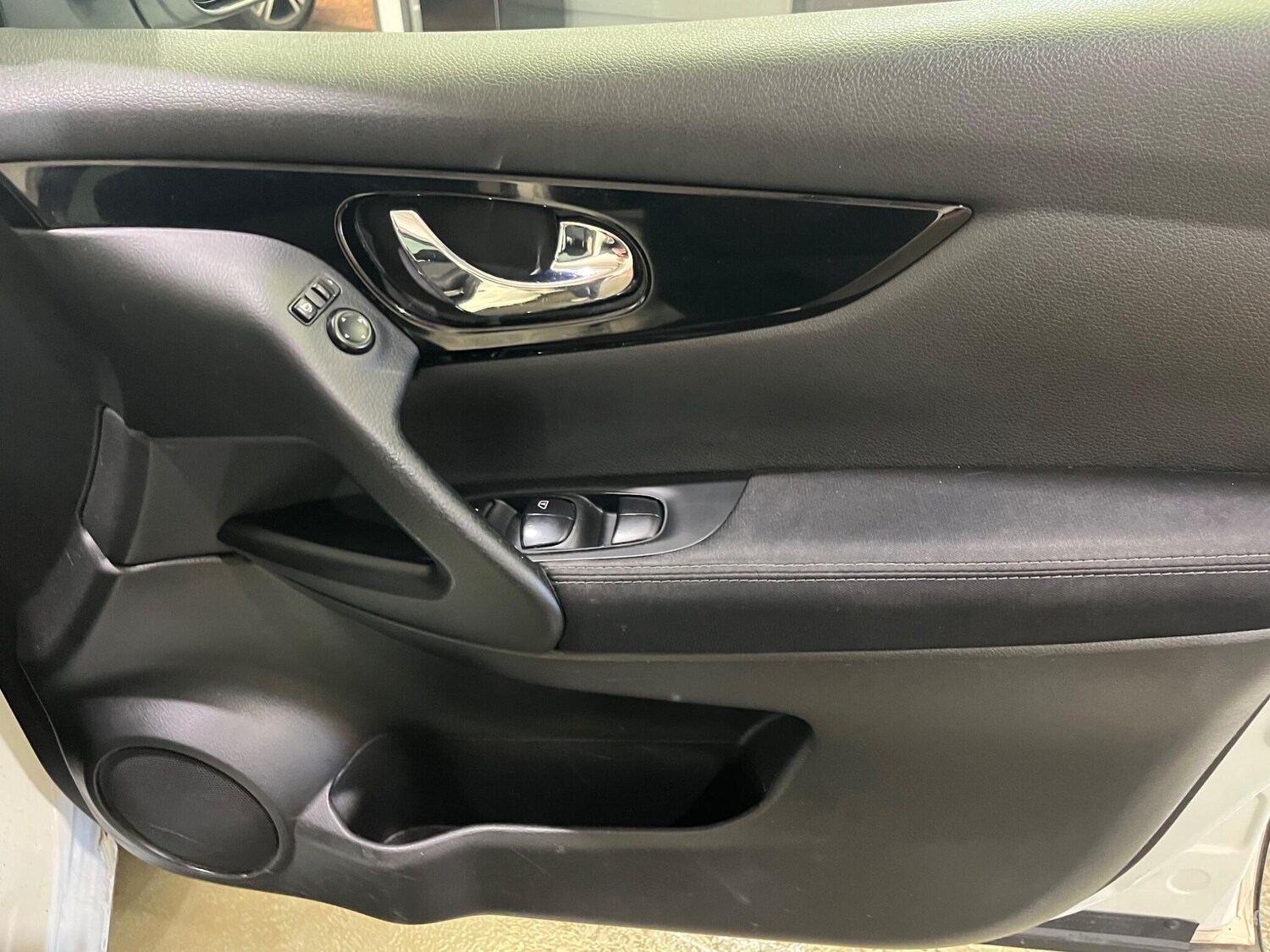 Used Nissan Qashqai for sale - 78127845: Photo 34