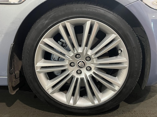 Used Jaguar XJ 2025 for sale - 76284107: Photo 16
