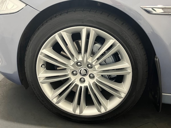 Used Jaguar XJ 2025 for sale - 76284107: Photo 26