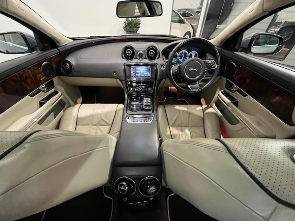 Used Jaguar XJ 2025 for sale - 76284107: Photo 54