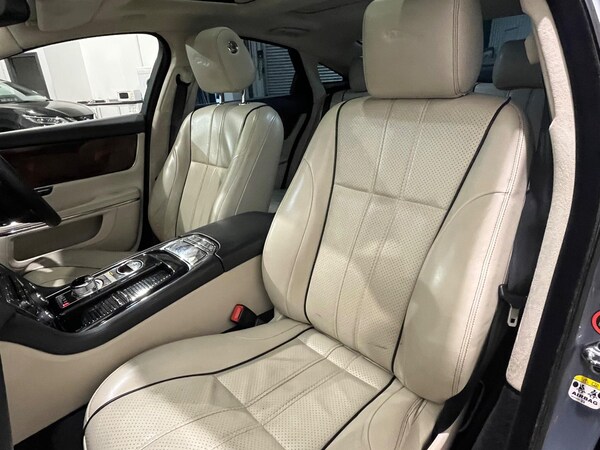 Used Jaguar XJ 2025 for sale - 76284107: Photo 64