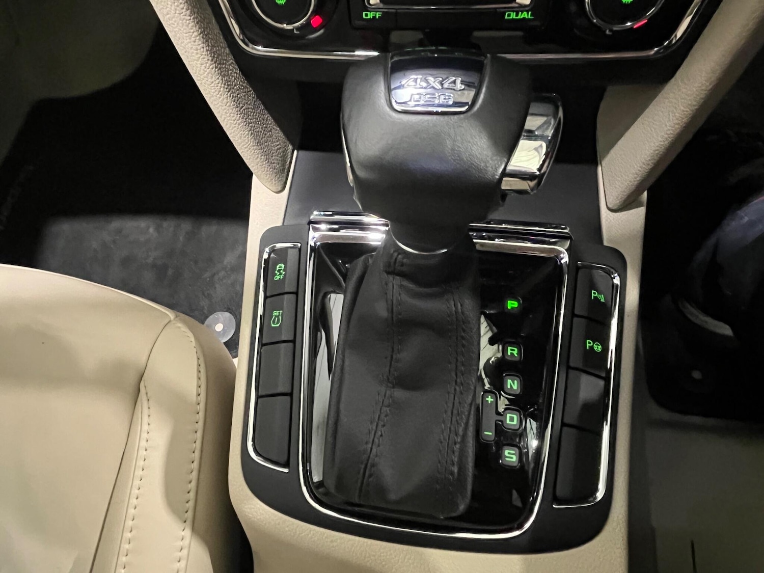 Used Skoda Superb 2012 for sale - 77469035: Photo 23